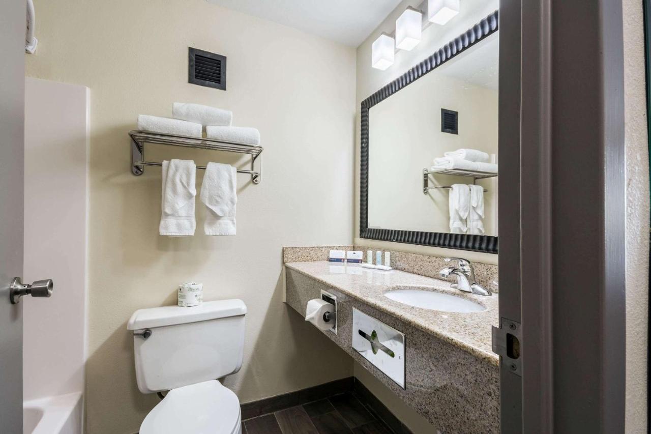 Days By Wyndham Bricktown 3*