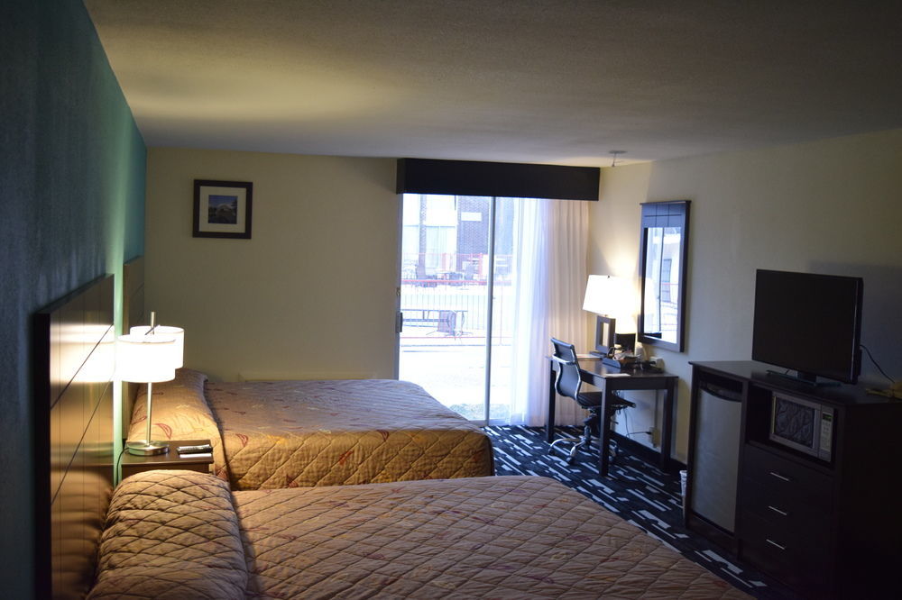 Hotel Days By Wyndham Bricktown 3*