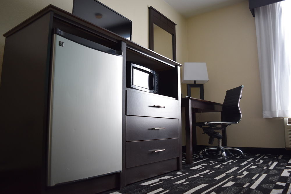 Hotel Days By Wyndham Bricktown 3*